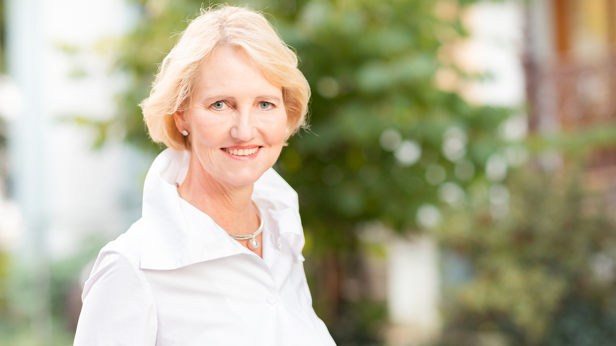 Dr. Petra Ellgehausen Portrait von Dr. Petra Ellgehausen